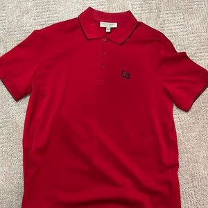 Burberry size M.  Like new !